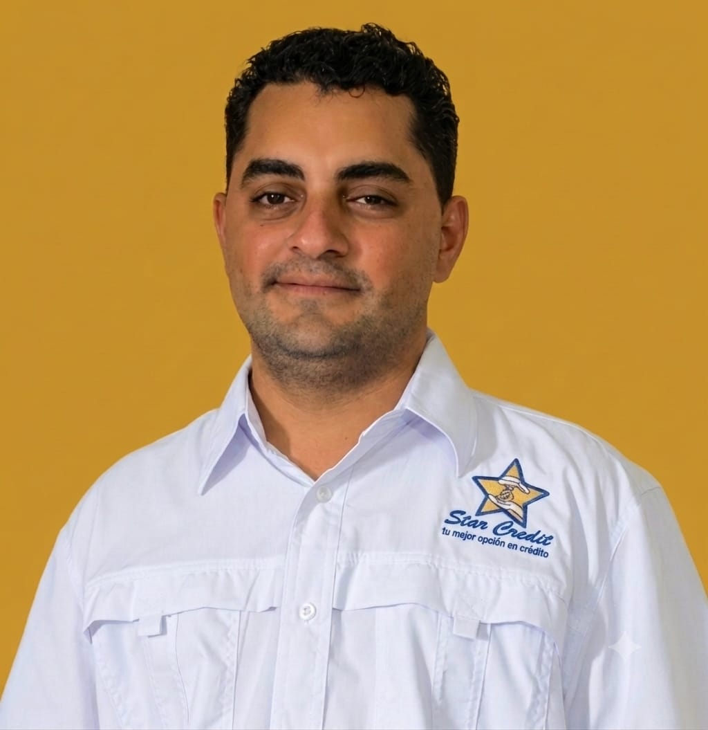 Joseph González - Oficial de Cumplimiento